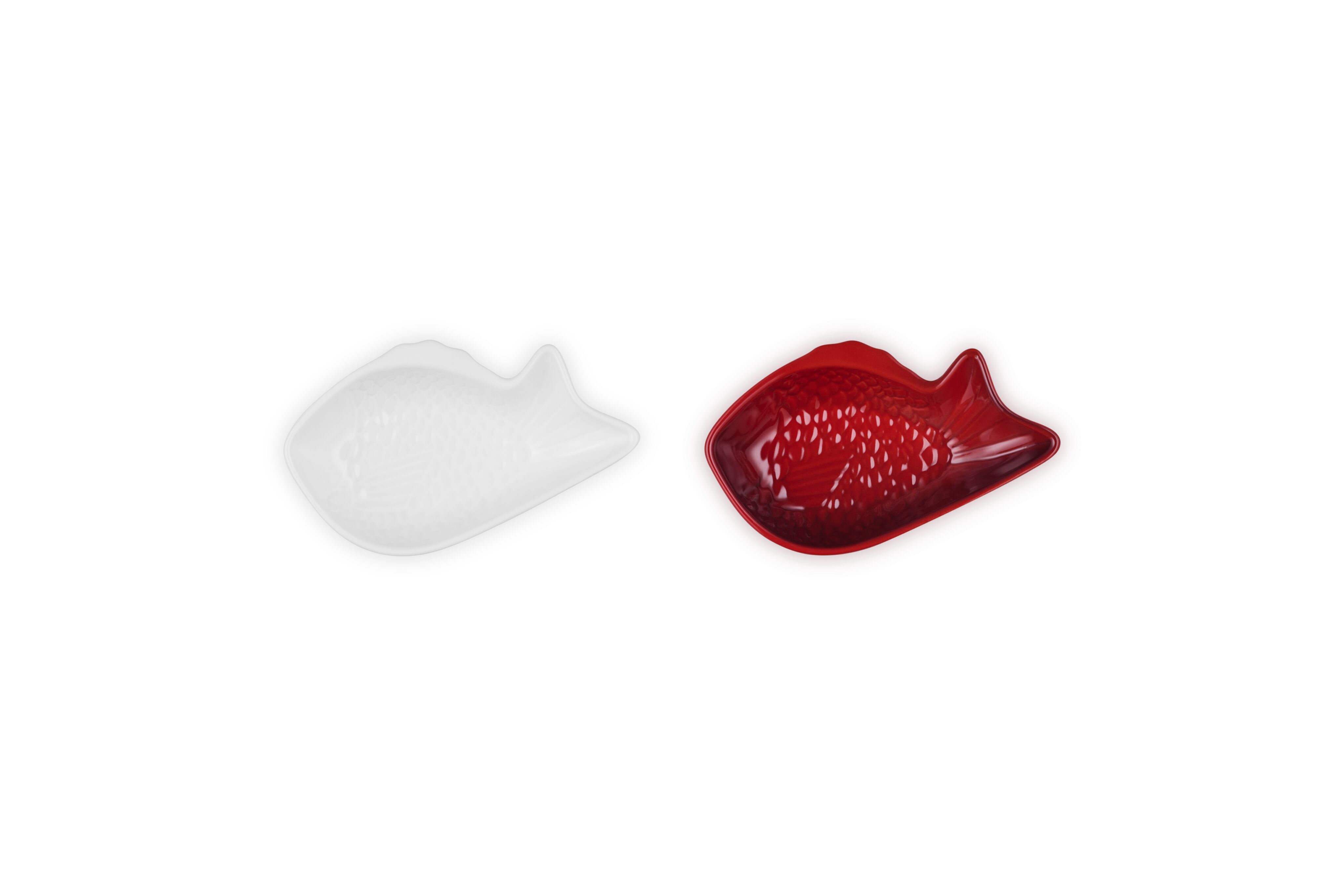 Le Creuset Set of 2 Red Snapper Dishes